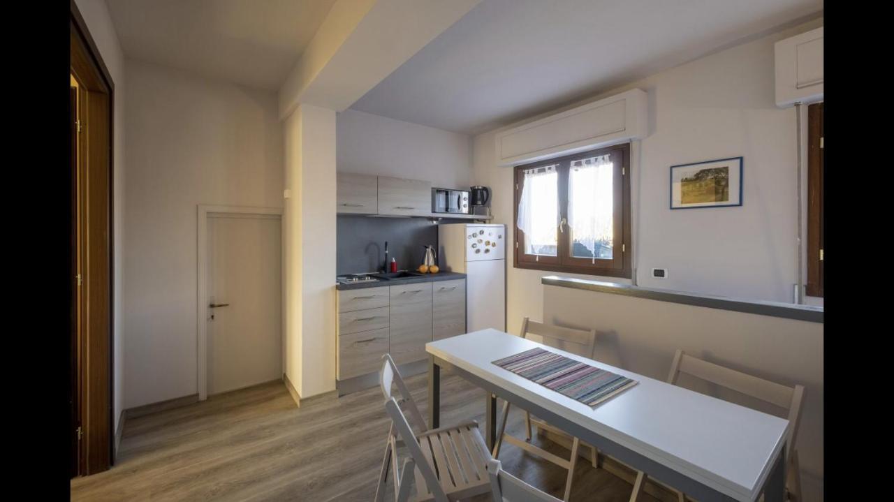 Appartamento In Villa Con Giardino A 300M Dal Lago Maggiore Castelletto sopra Ticino Exteriér fotografie