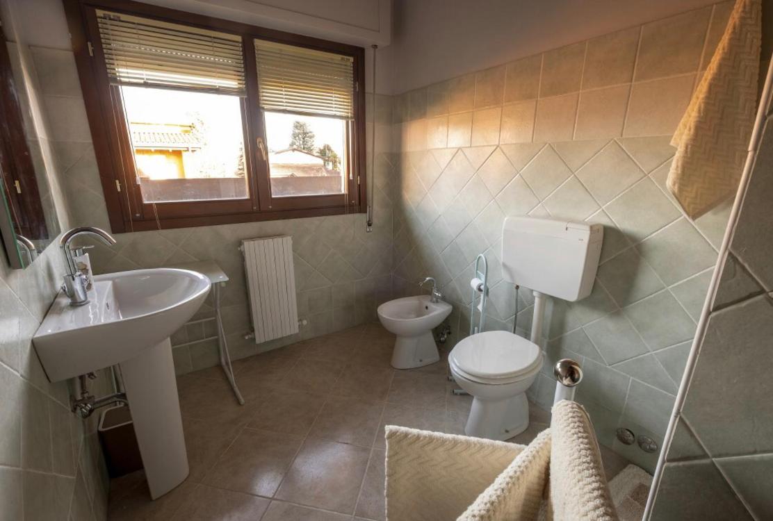 Appartamento In Villa Con Giardino A 300M Dal Lago Maggiore Castelletto sopra Ticino Exteriér fotografie